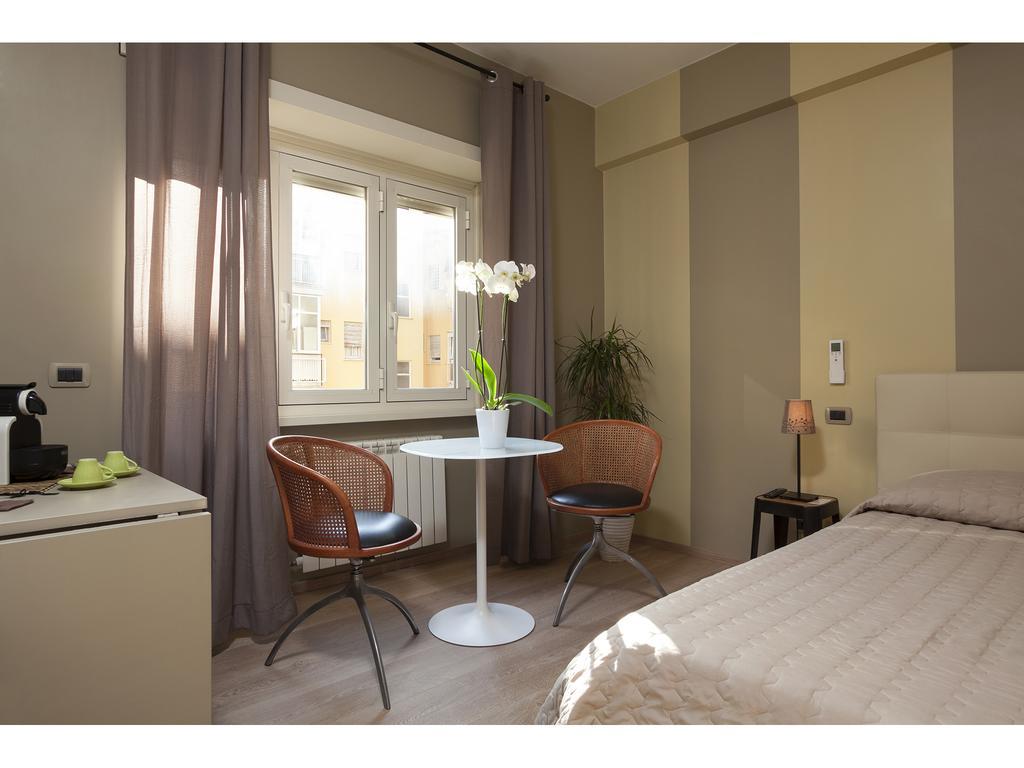 Alex'S Guest House Roma Cameră foto