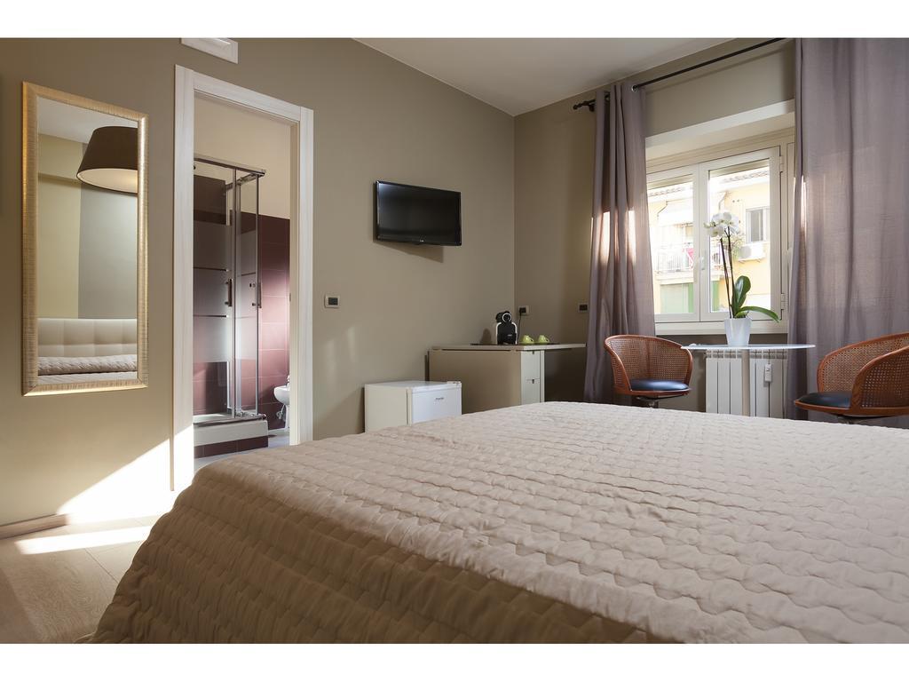Alex'S Guest House Roma Cameră foto